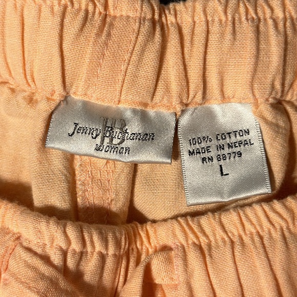 NWT JENNY BUCHANAN CAPRI PANTS. Size L. Peach color. EXCELLENT CONDITION! - Picture 7 of 8